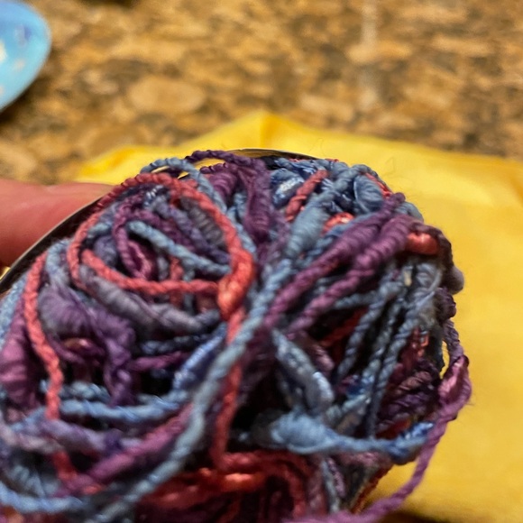 Thread - Picture 2 of 8